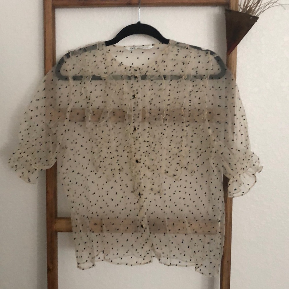 Cream sheer top with black dots. Zara in sz USA med